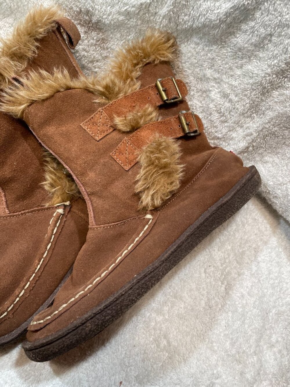 Staheekum Simone Moccasins Boots Womens Size 8 Cocoa Brown Cow Suede Acrylic Fur - Picture 4 of 10